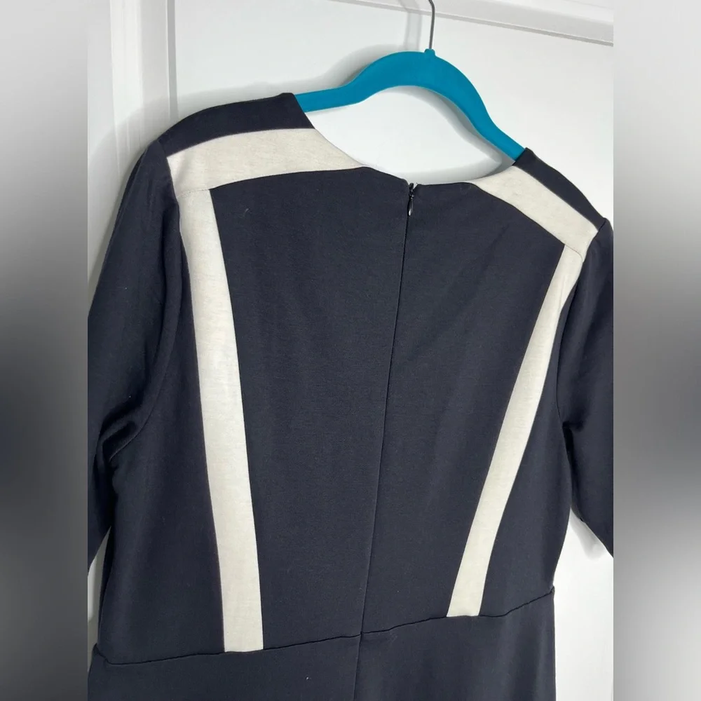 Boden Emily Ponte Midi Dress Black and White
Scoop Neck Size 14L NWT - Picture 9 of 11